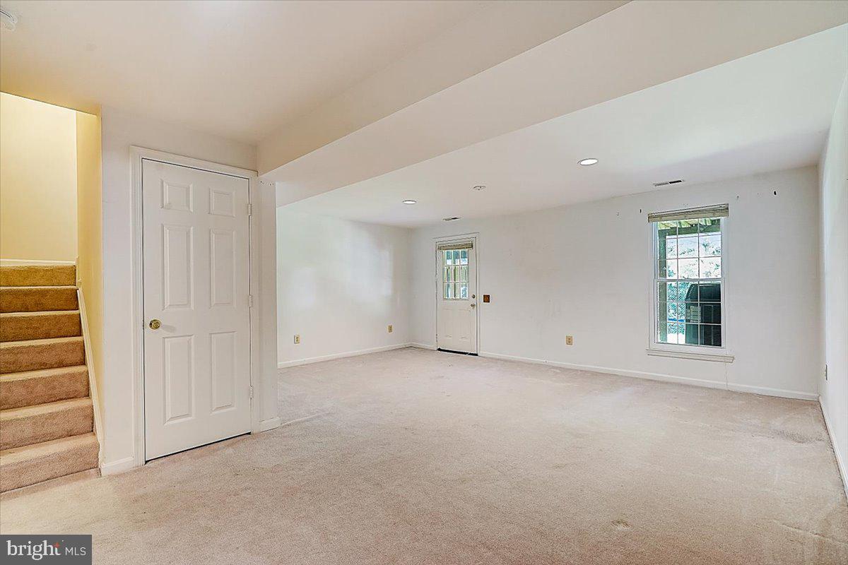 SILVER HILL FARM - Residential