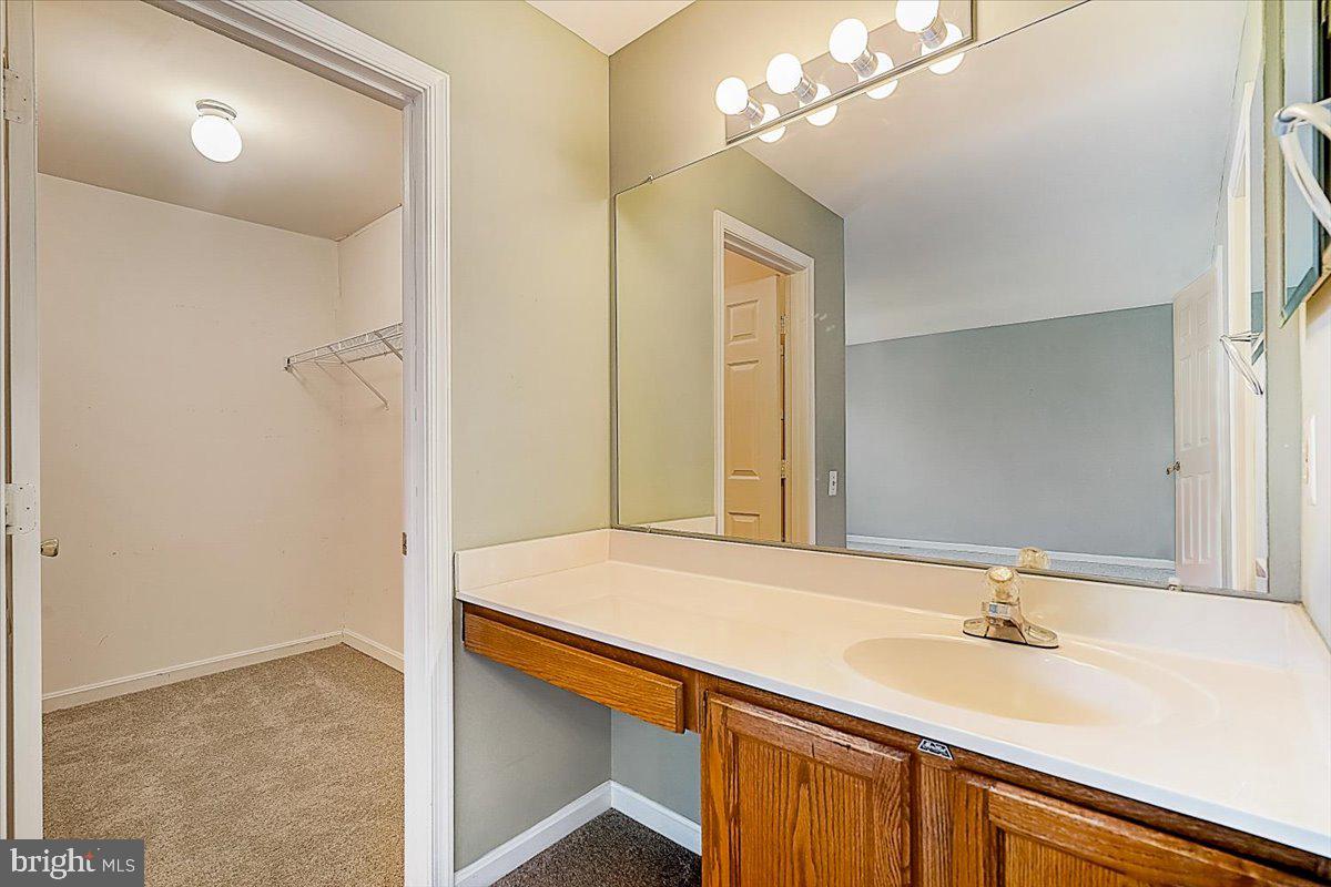 SILVER HILL FARM - Residential