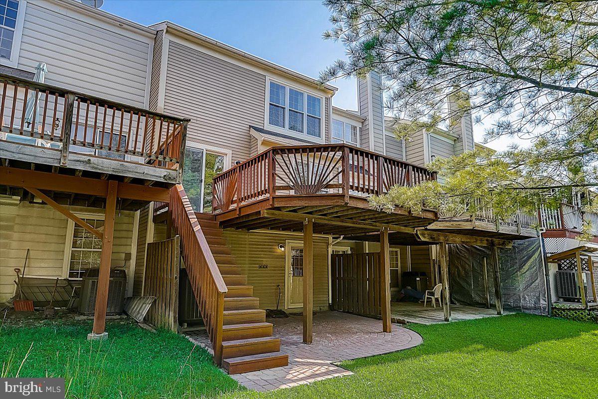 SILVER HILL FARM - Residential