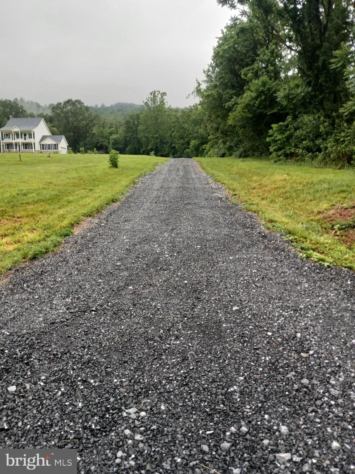 CAROLYNS WAY