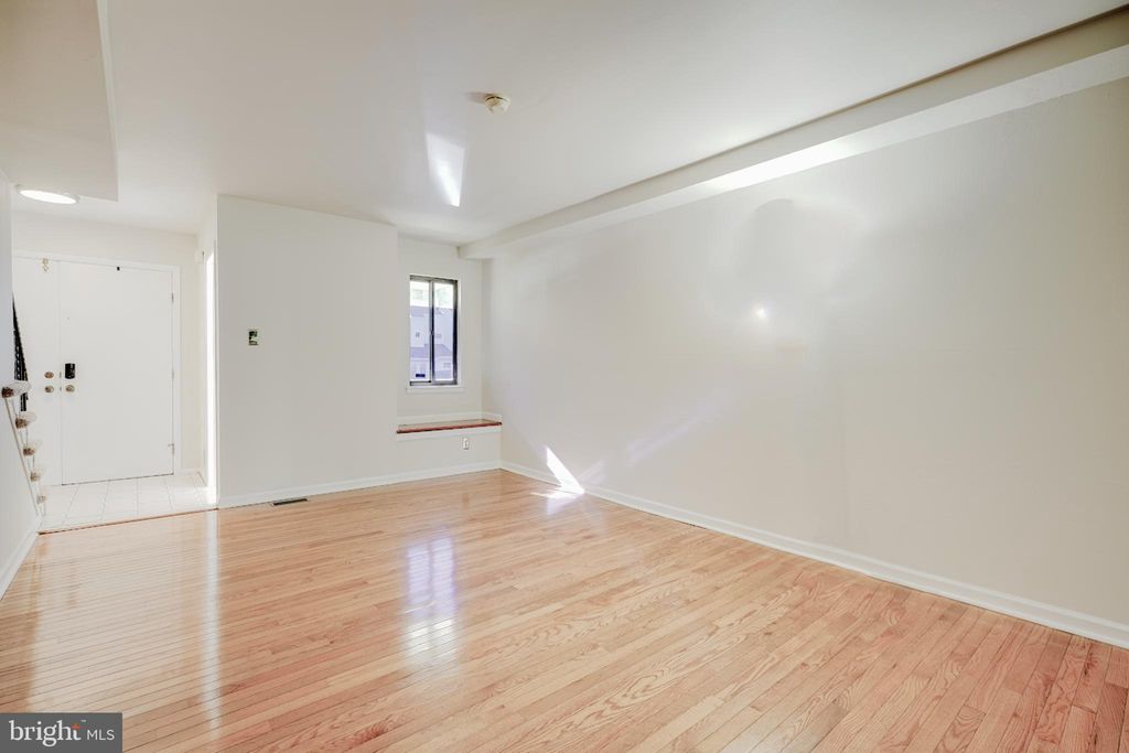 Photo of 1401 Oak Circle, LANSDALE, PA 19446 (MLS # PAMC2153492)