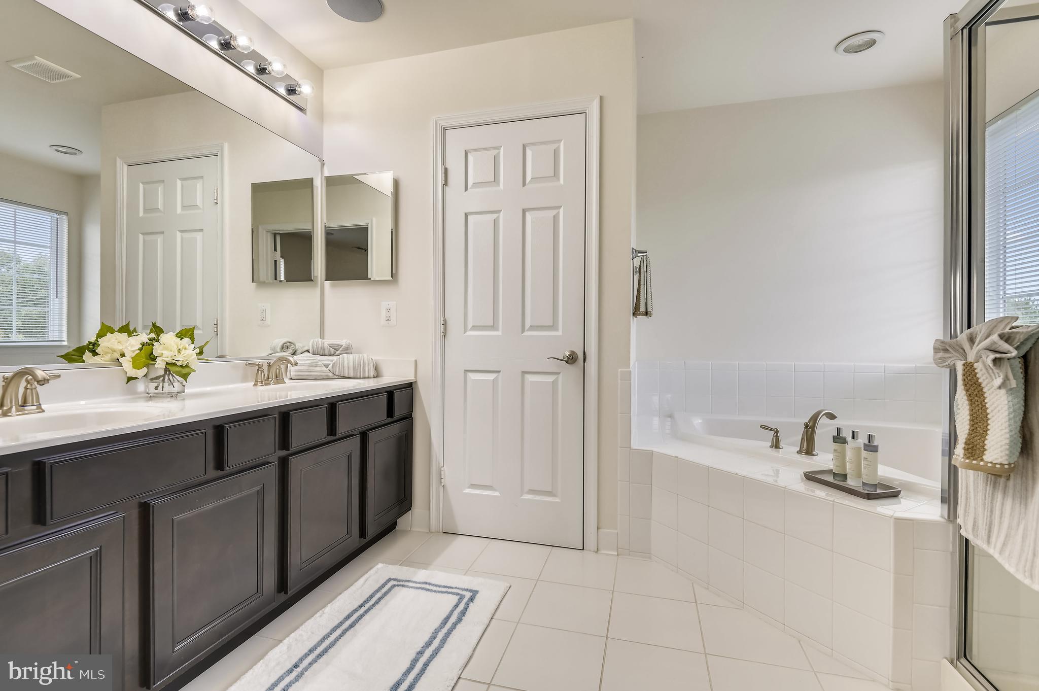 FINN'S LANDING - Residential