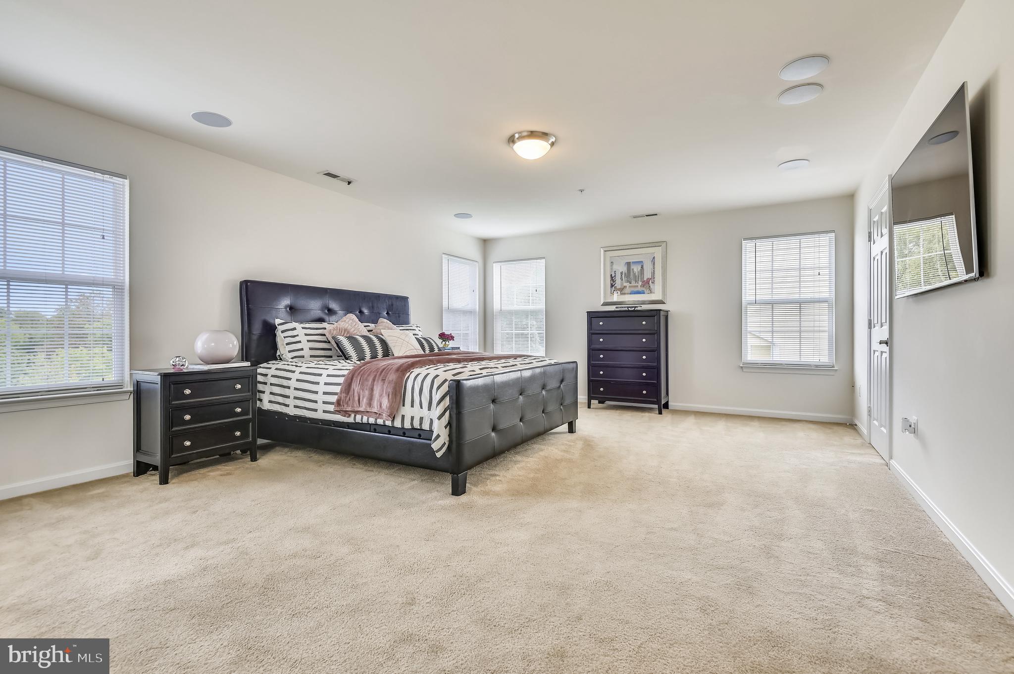 FINN'S LANDING - Residential