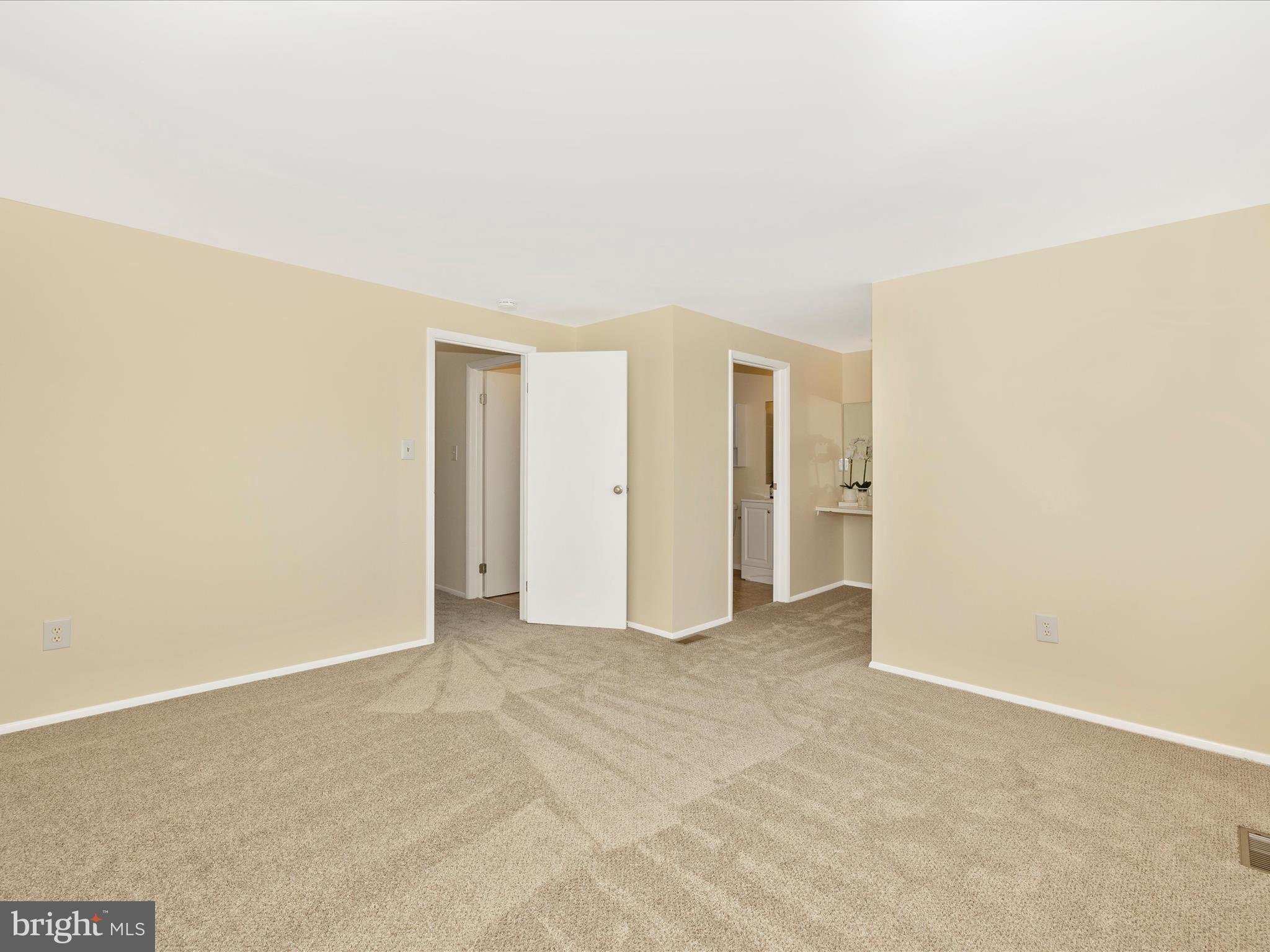 AMBER MEADOWS - Residential