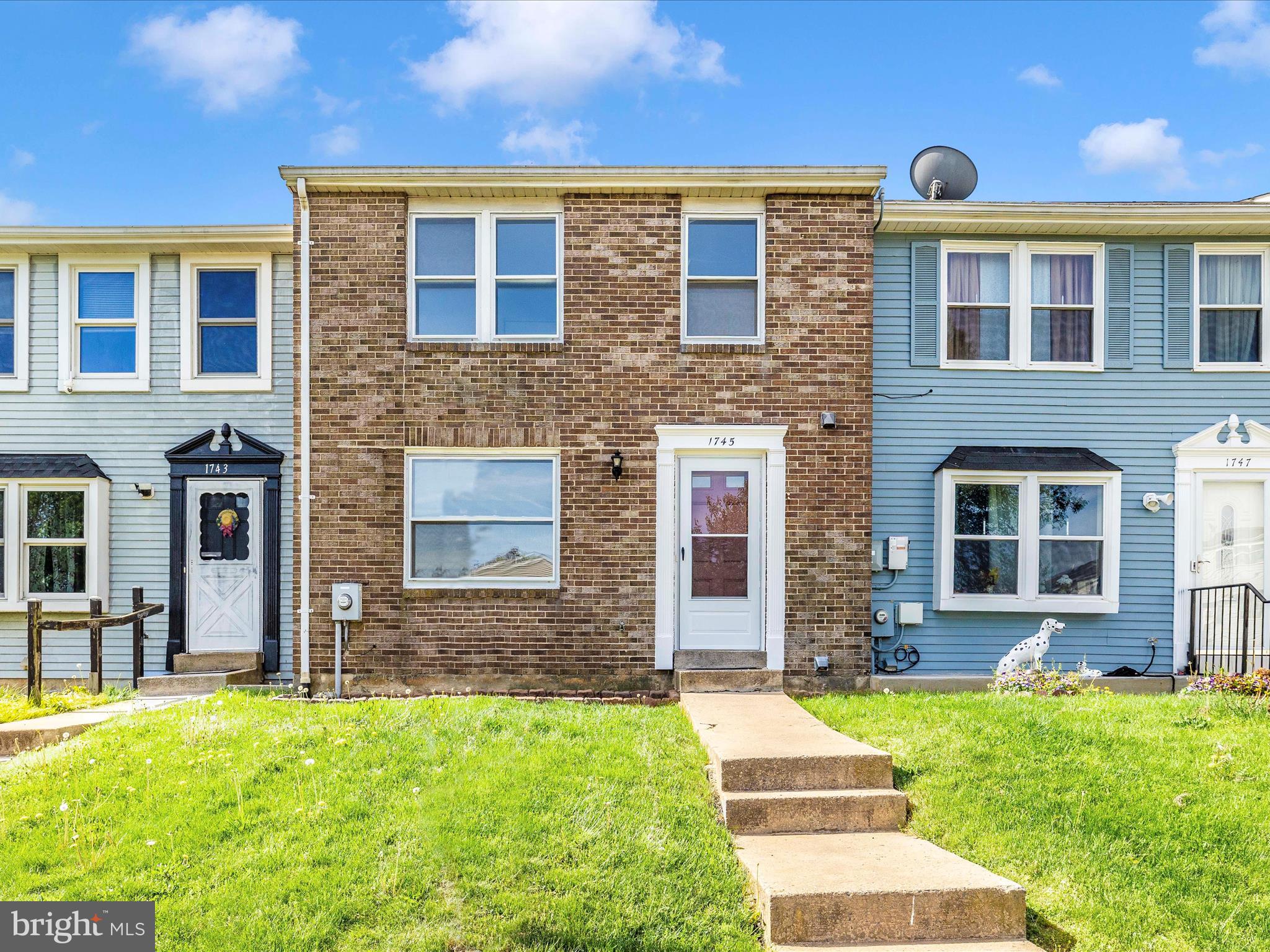 AMBER MEADOWS - Residential