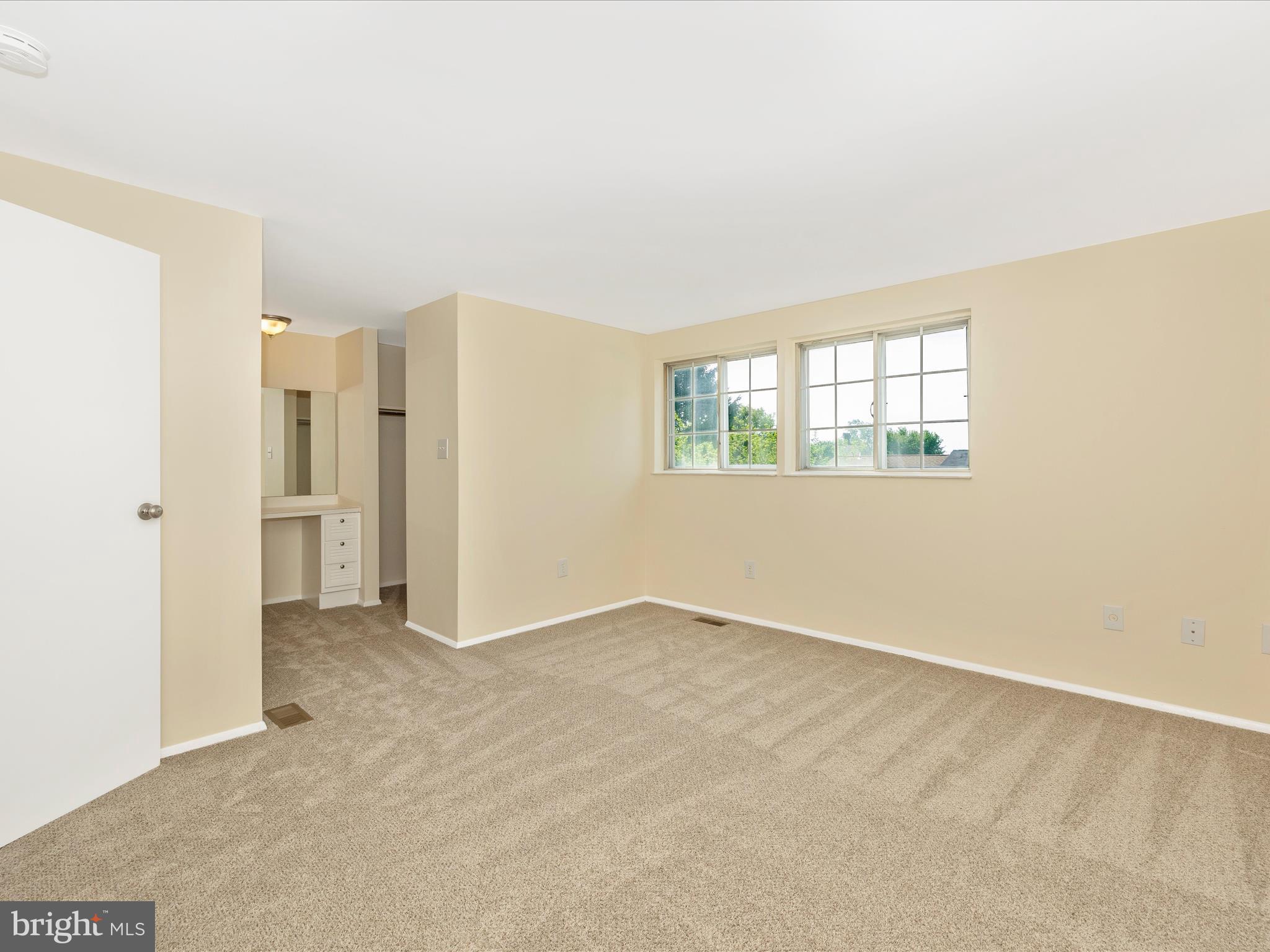 AMBER MEADOWS - Residential