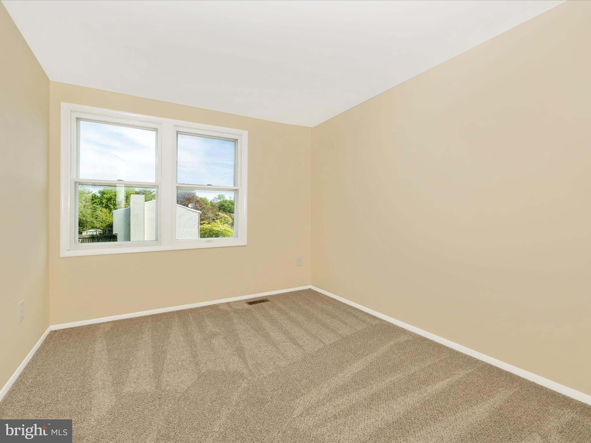 AMBER MEADOWS - Residential