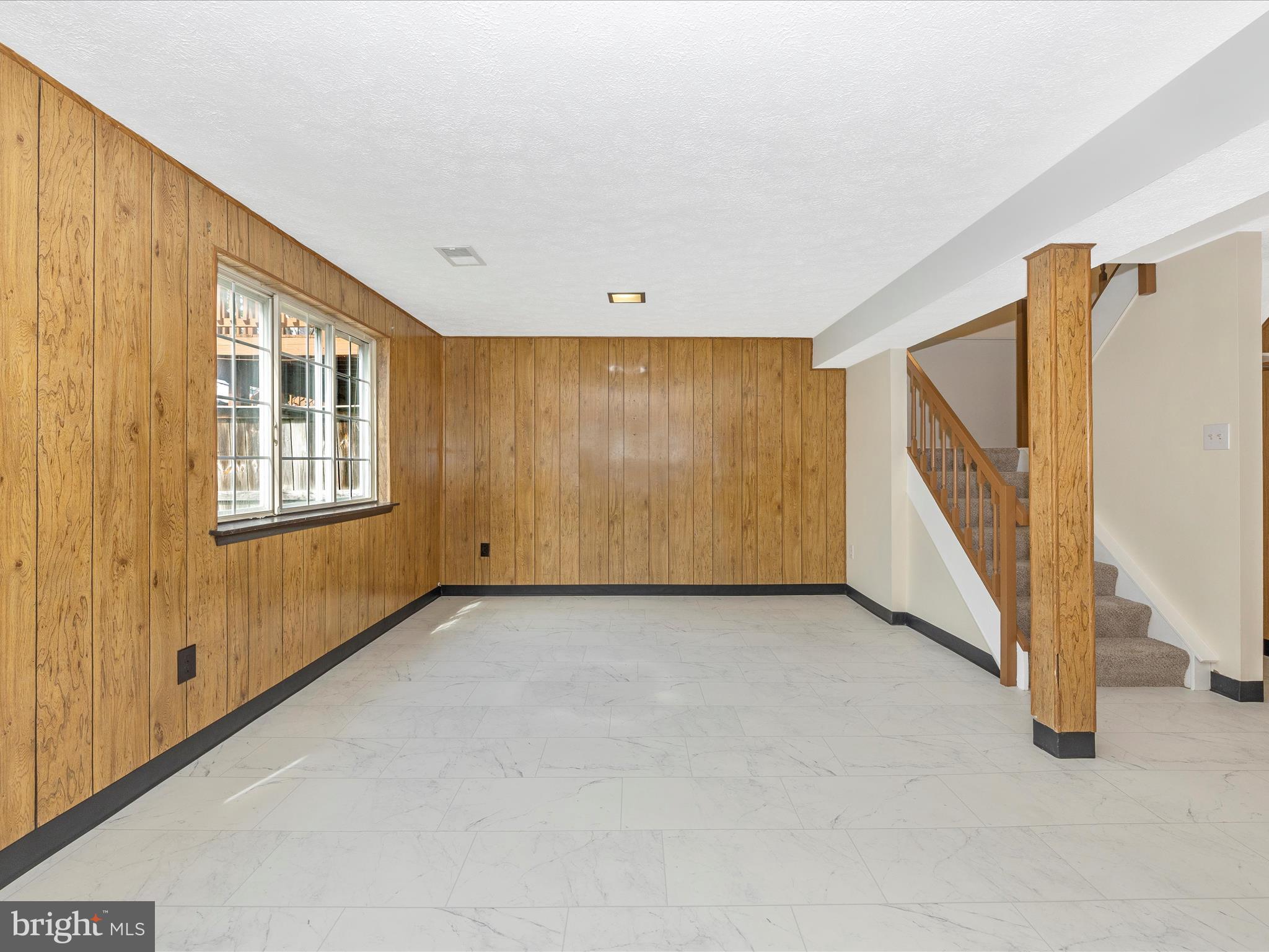 AMBER MEADOWS - Residential