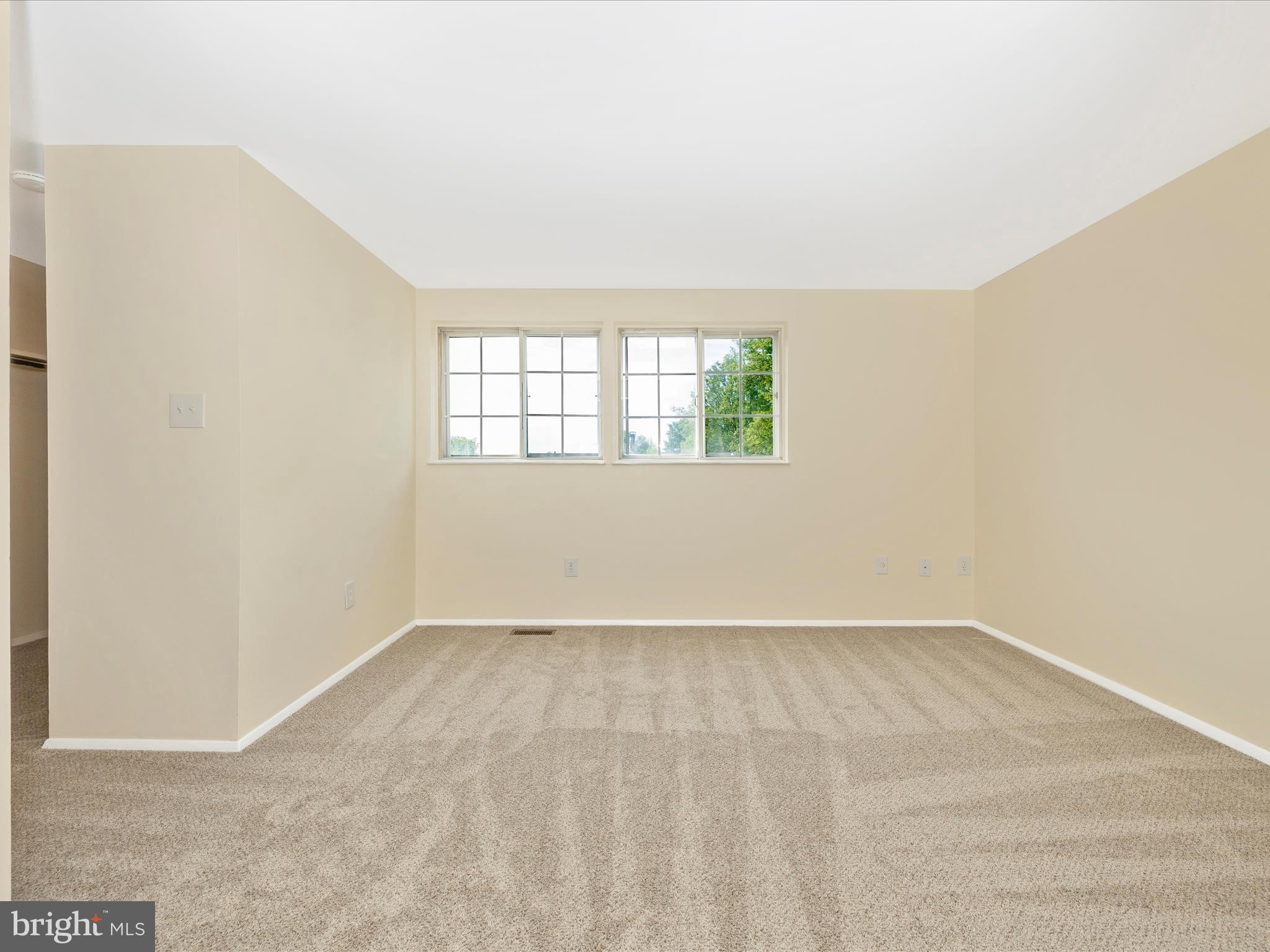 AMBER MEADOWS - Residential