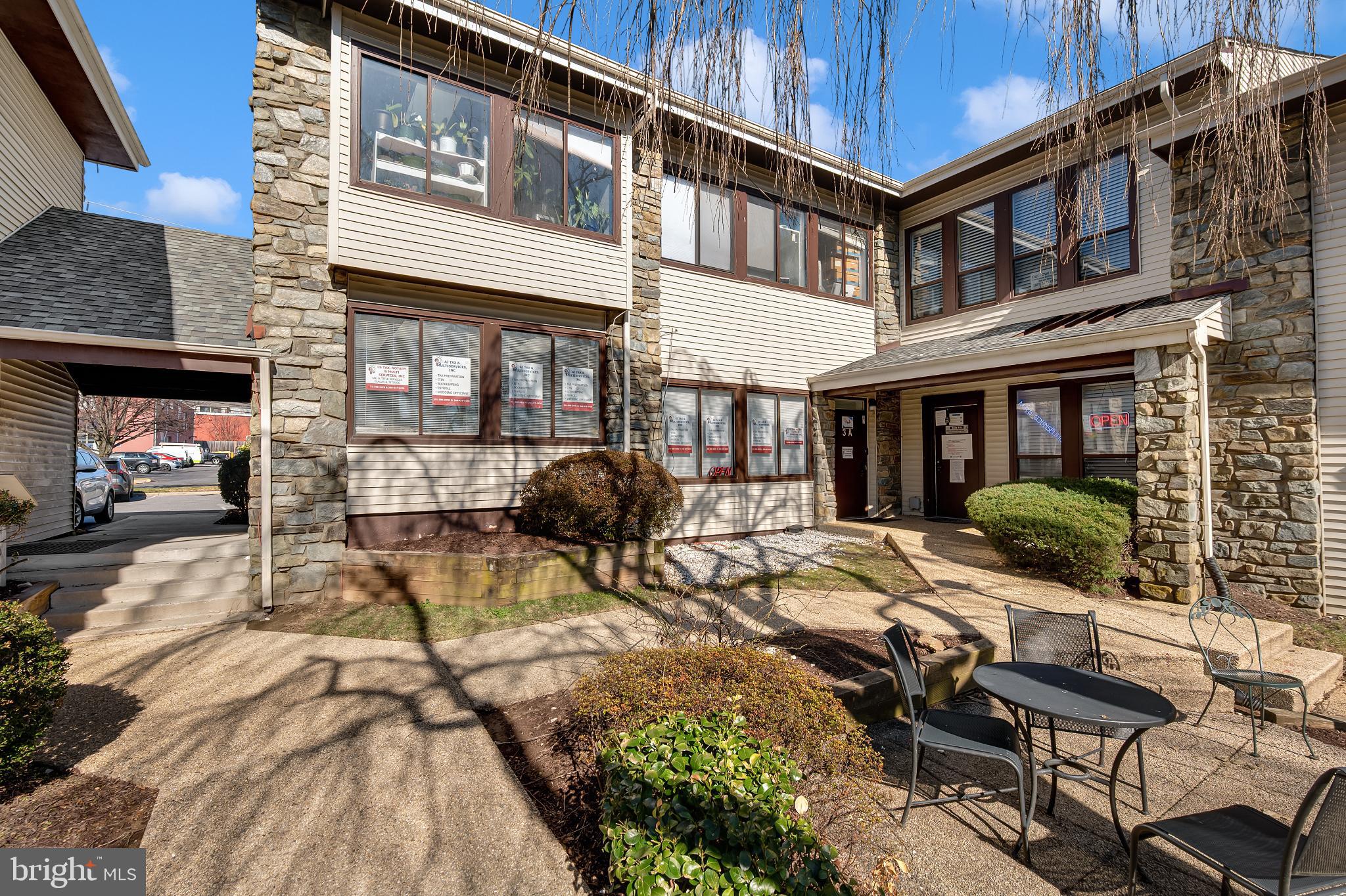 101 CHESTNUT STREET 2