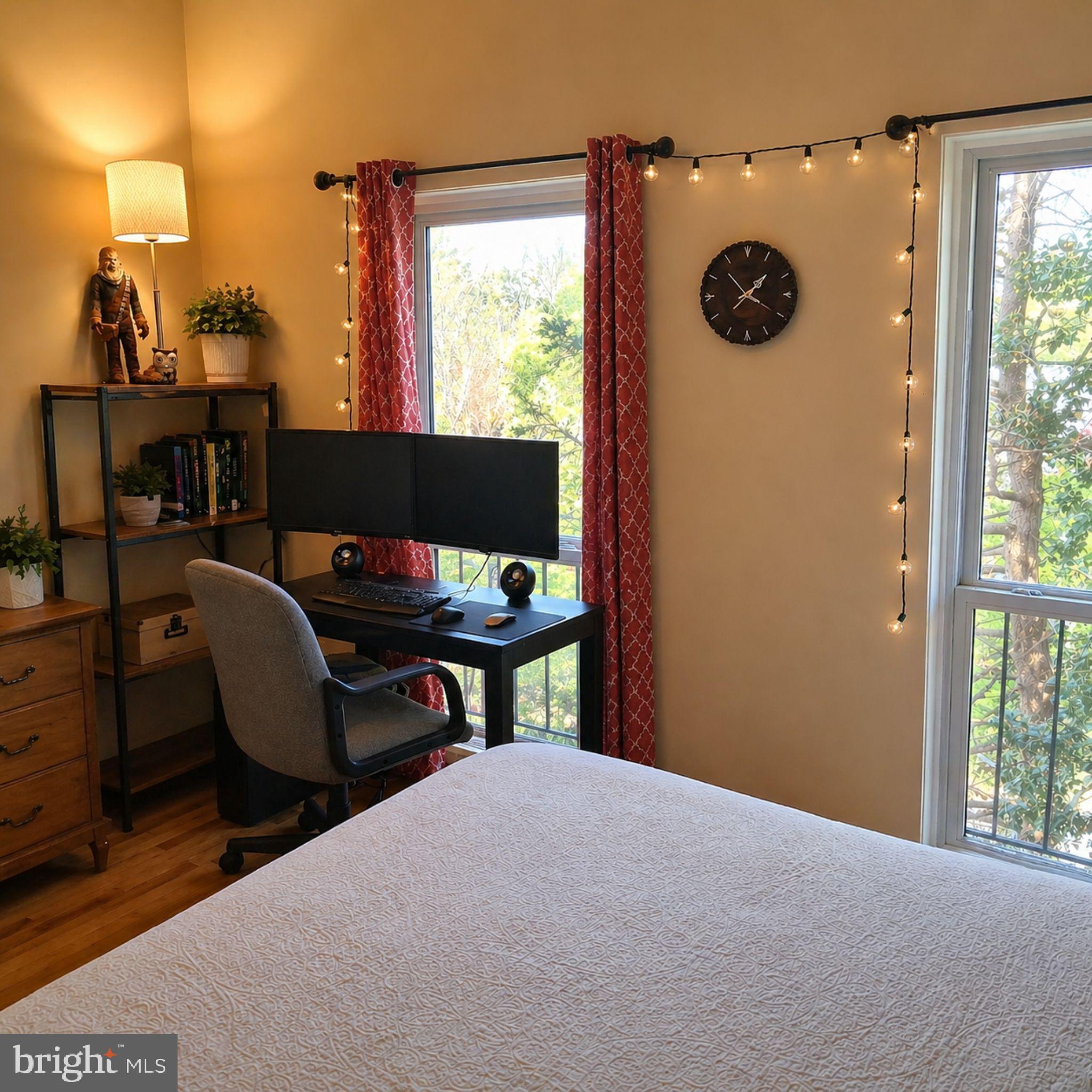 RESTON - Residential