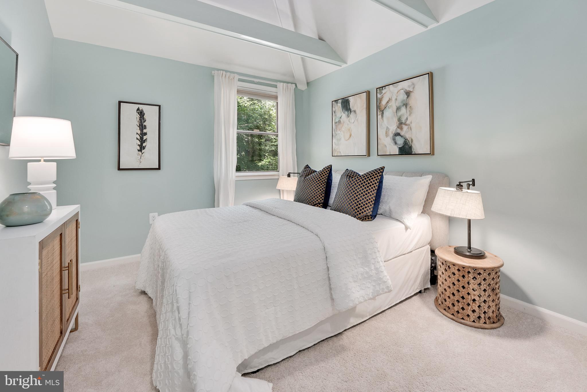 CANTERBURY WOODS - Residential