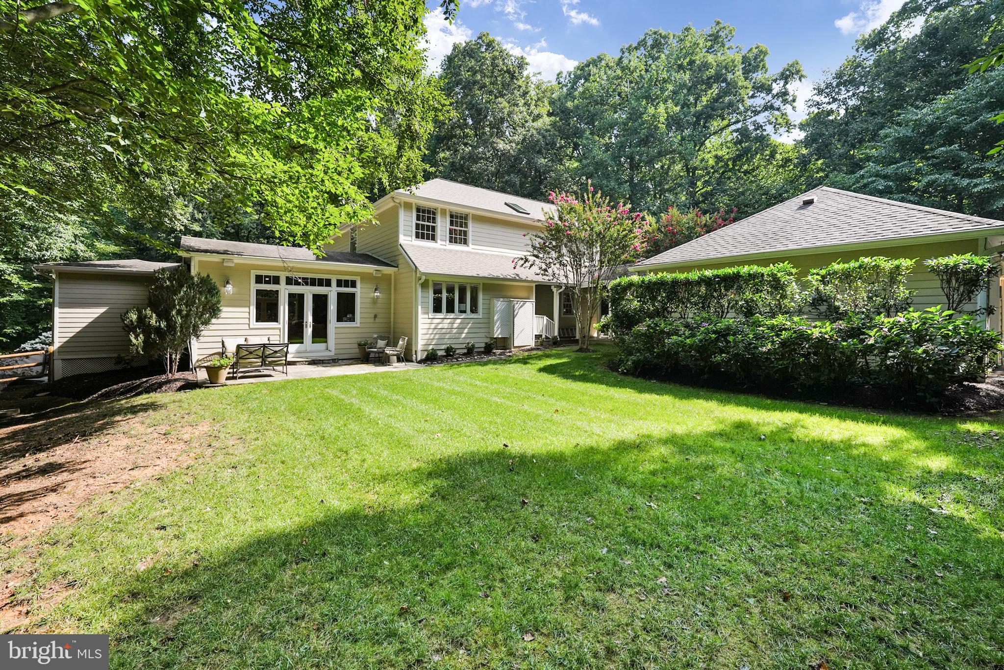 CANTERBURY WOODS - Residential