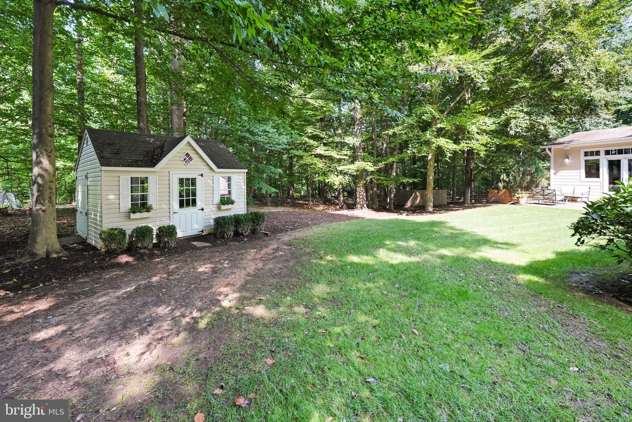 CANTERBURY WOODS - Residential