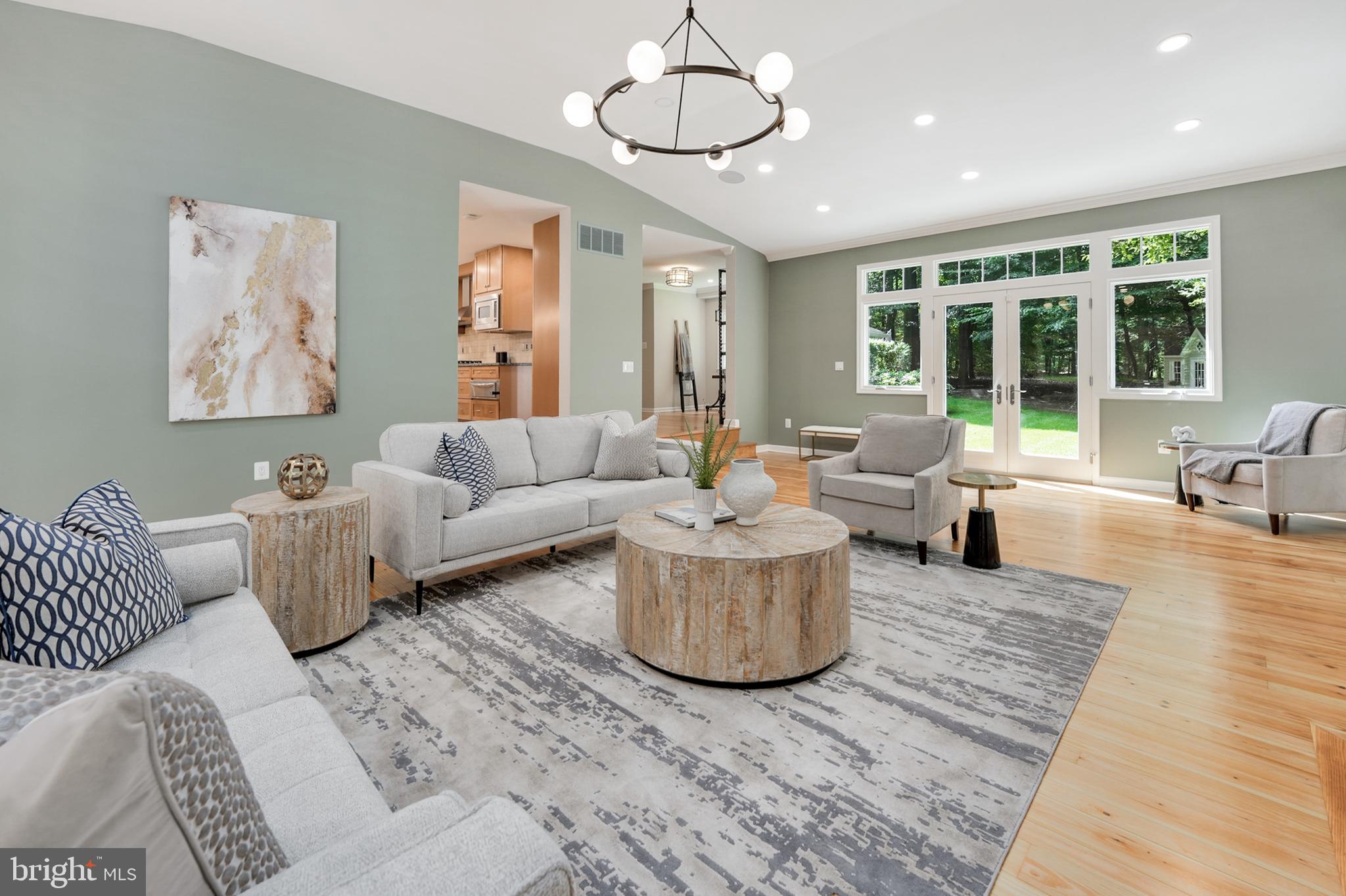 CANTERBURY WOODS - Residential