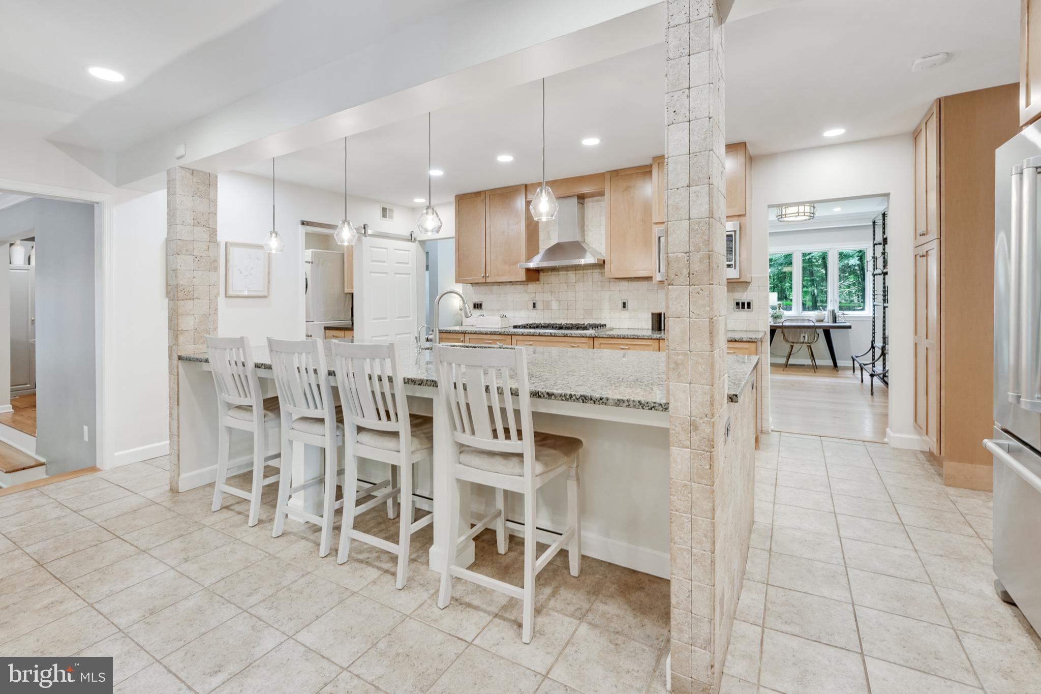 CANTERBURY WOODS - Residential