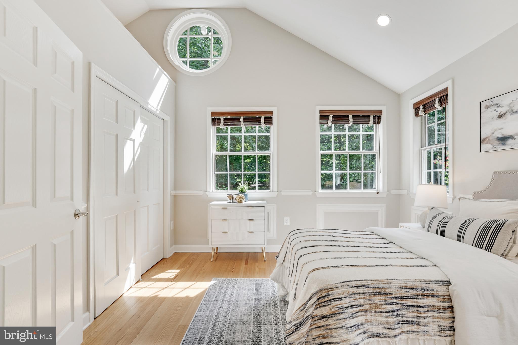 CANTERBURY WOODS - Residential