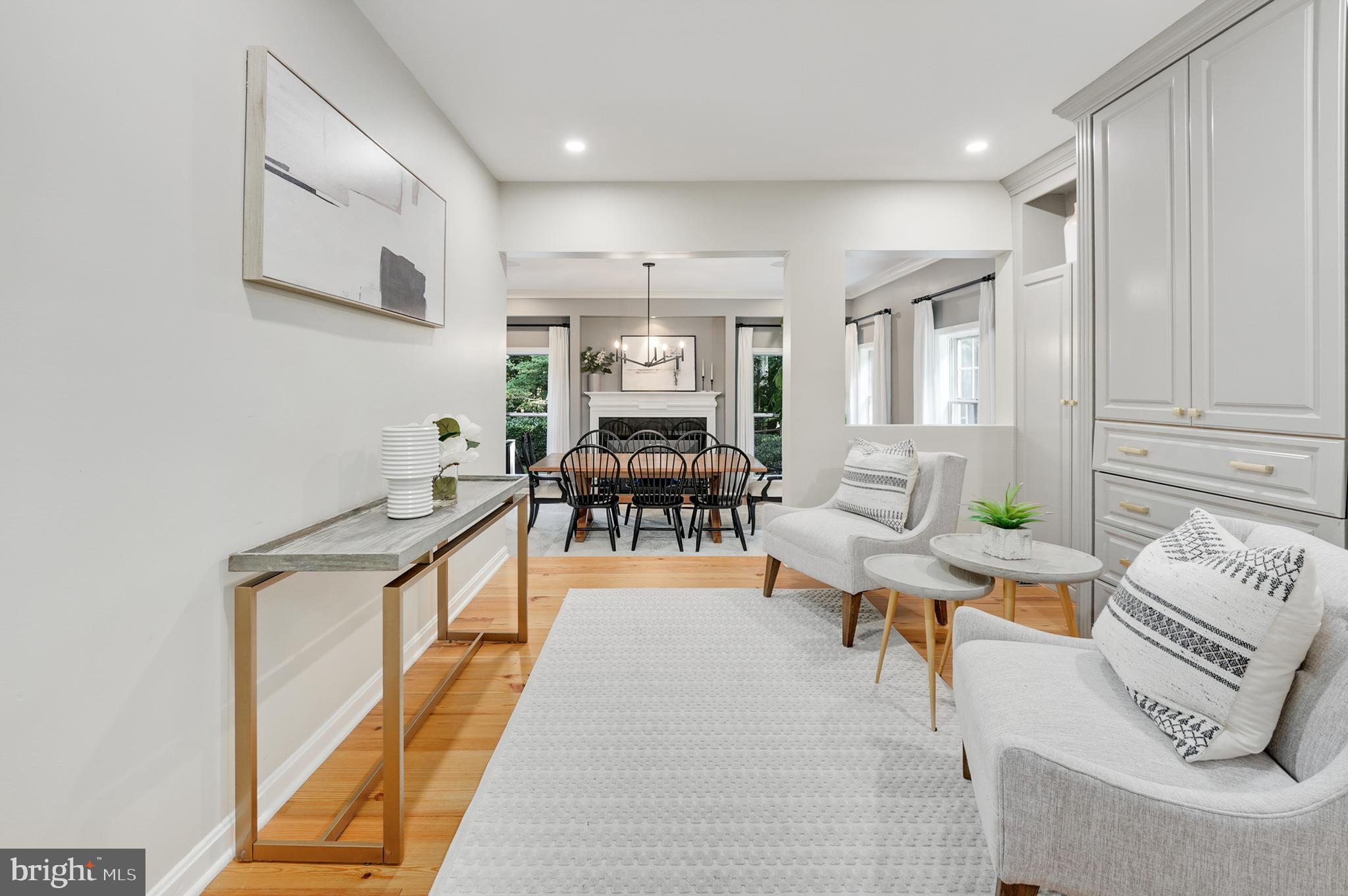 CANTERBURY WOODS - Residential