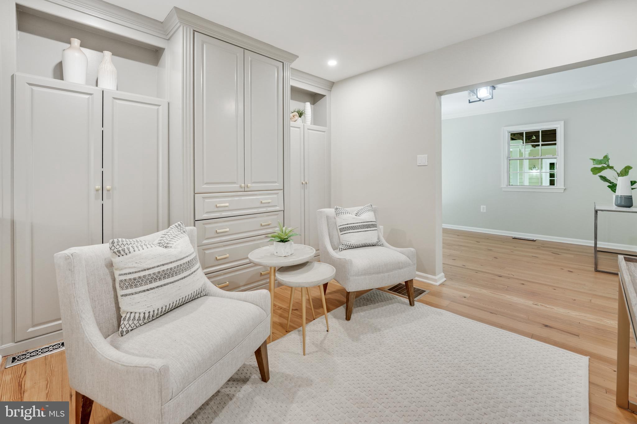 CANTERBURY WOODS - Residential