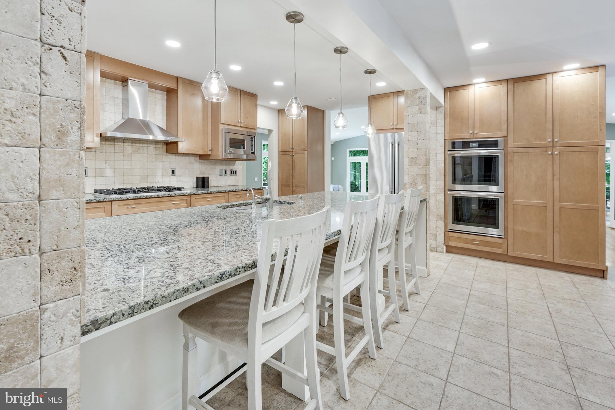 CANTERBURY WOODS - Residential