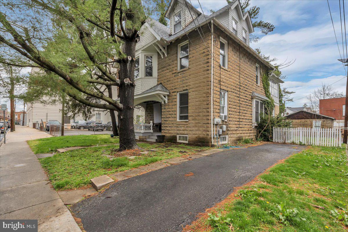 38 CURTIS AVENUE