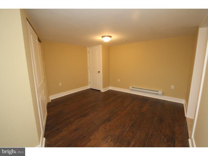 WEST OAK LANE - Residential