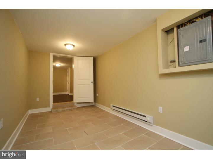 WEST OAK LANE - Residential