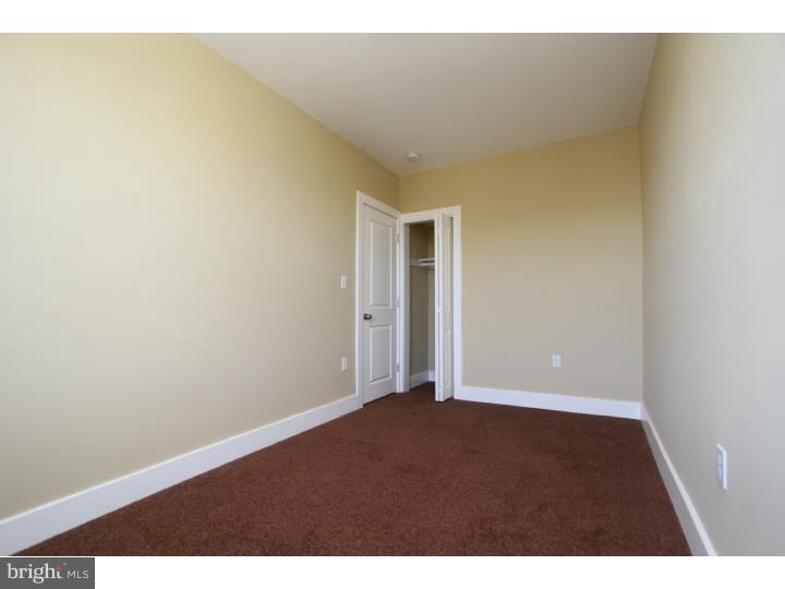 WEST OAK LANE - Residential