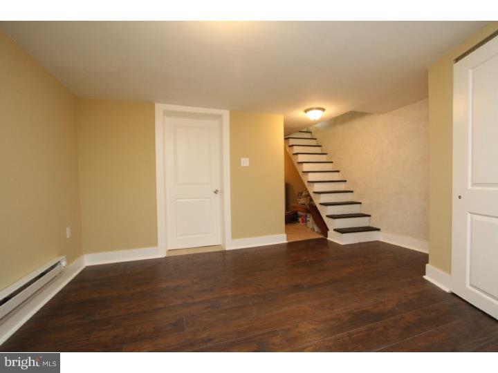 WEST OAK LANE - Residential