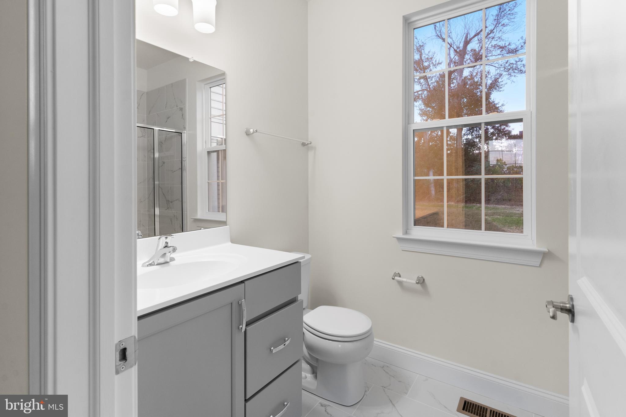 OAK RIDGE - Residential