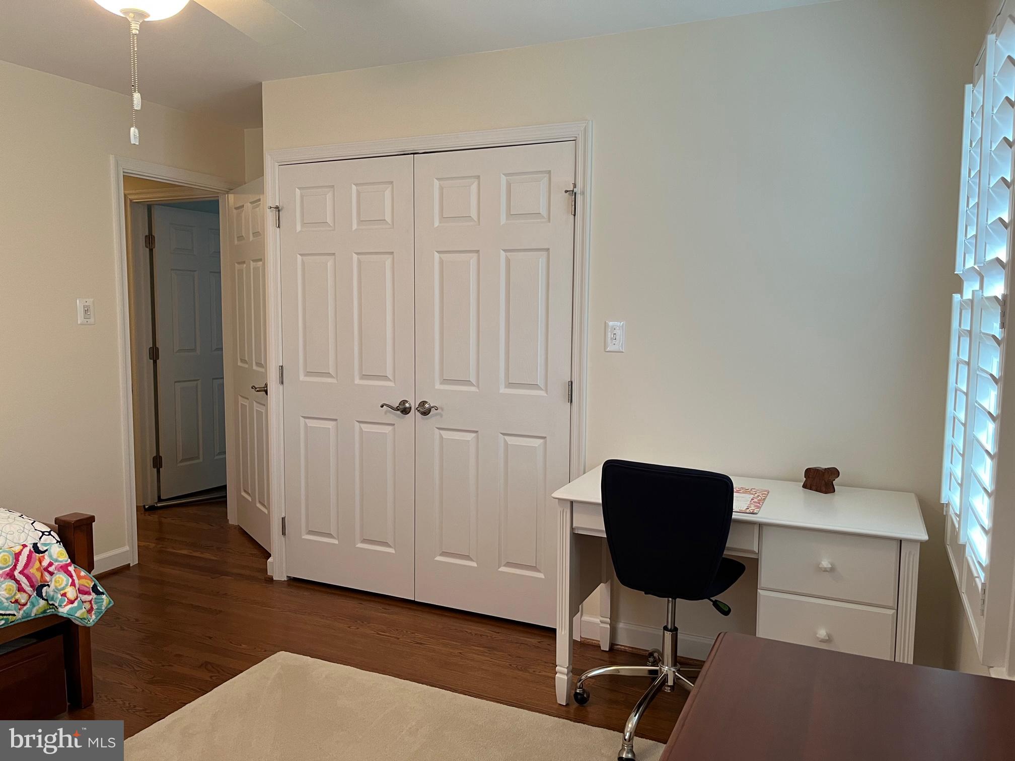 WAYNEWOOD - Residential Lease