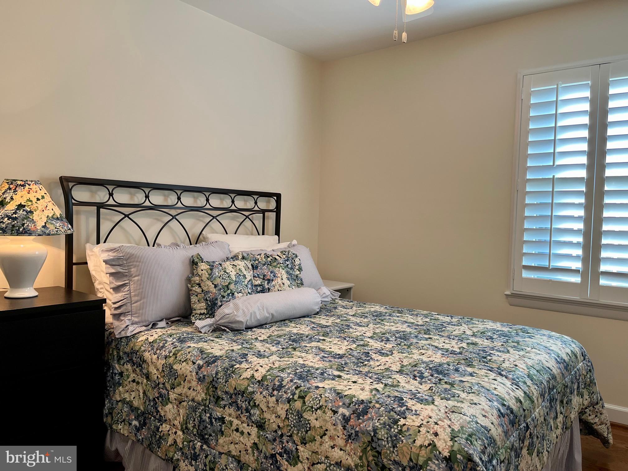 WAYNEWOOD - Residential Lease