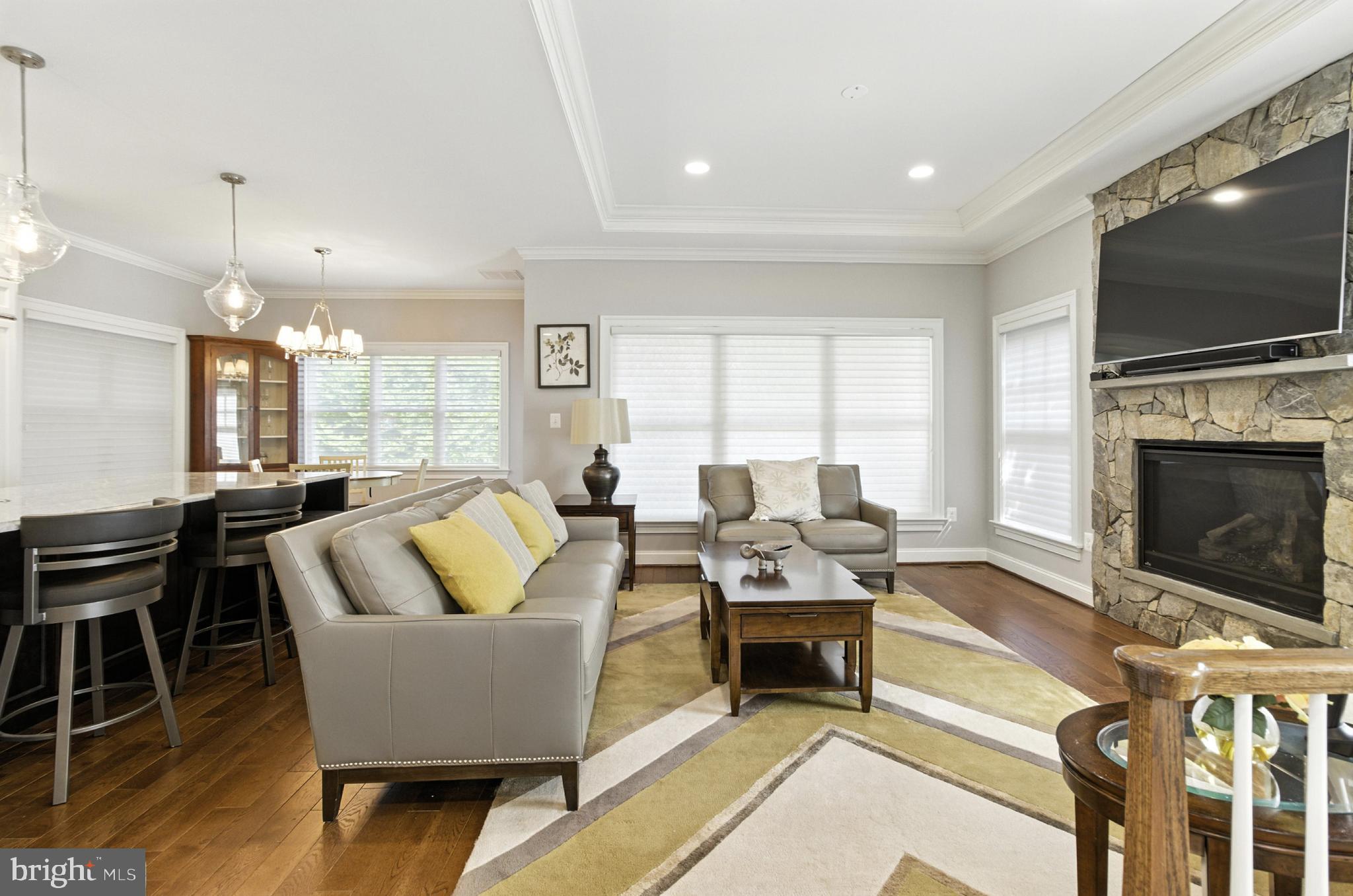 BEVERLY MANOR - Residential