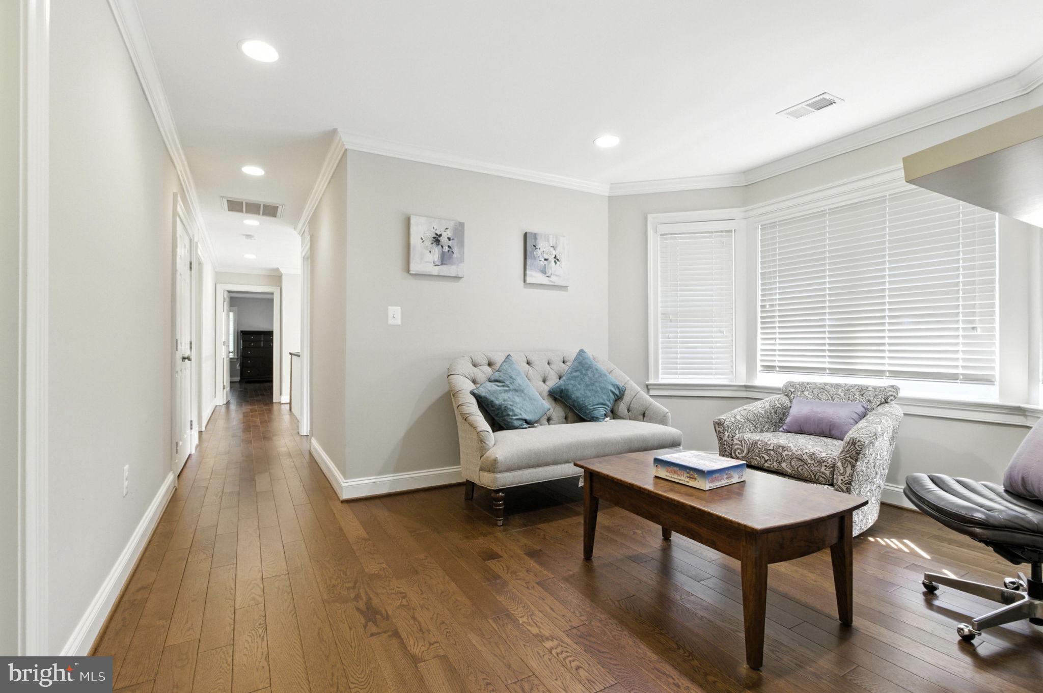 BEVERLY MANOR - Residential