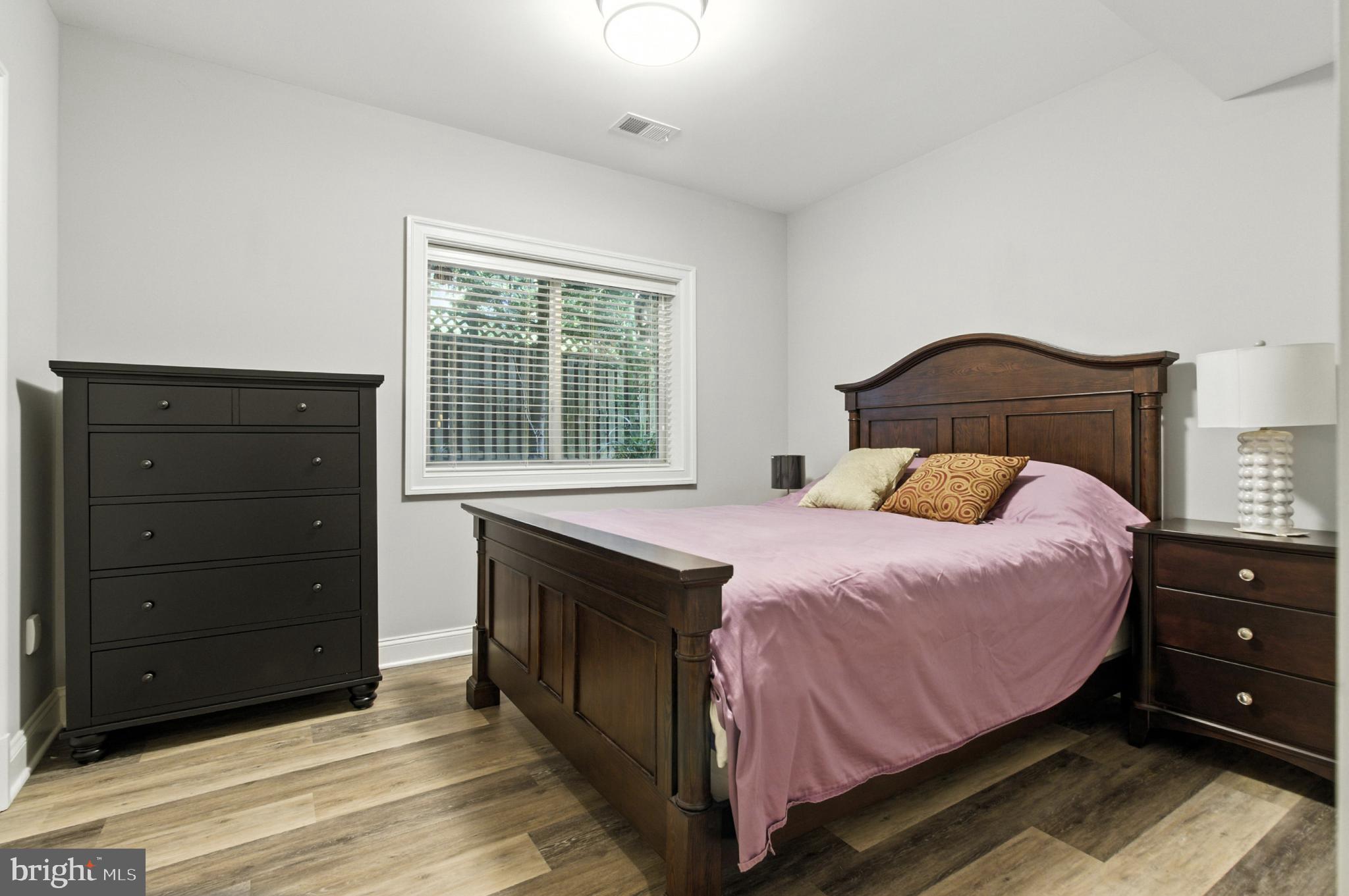 BEVERLY MANOR - Residential