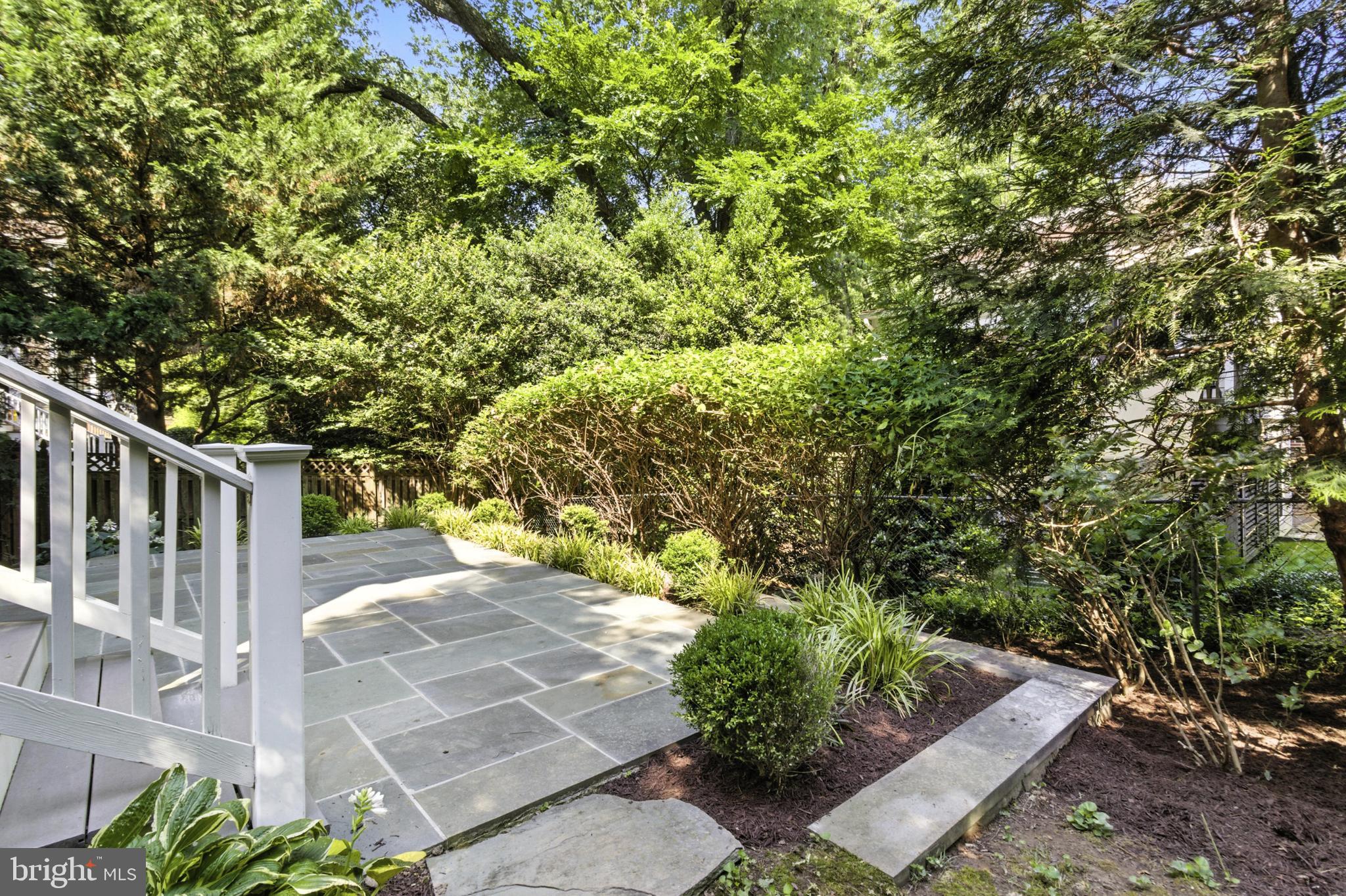 BEVERLY MANOR - Residential