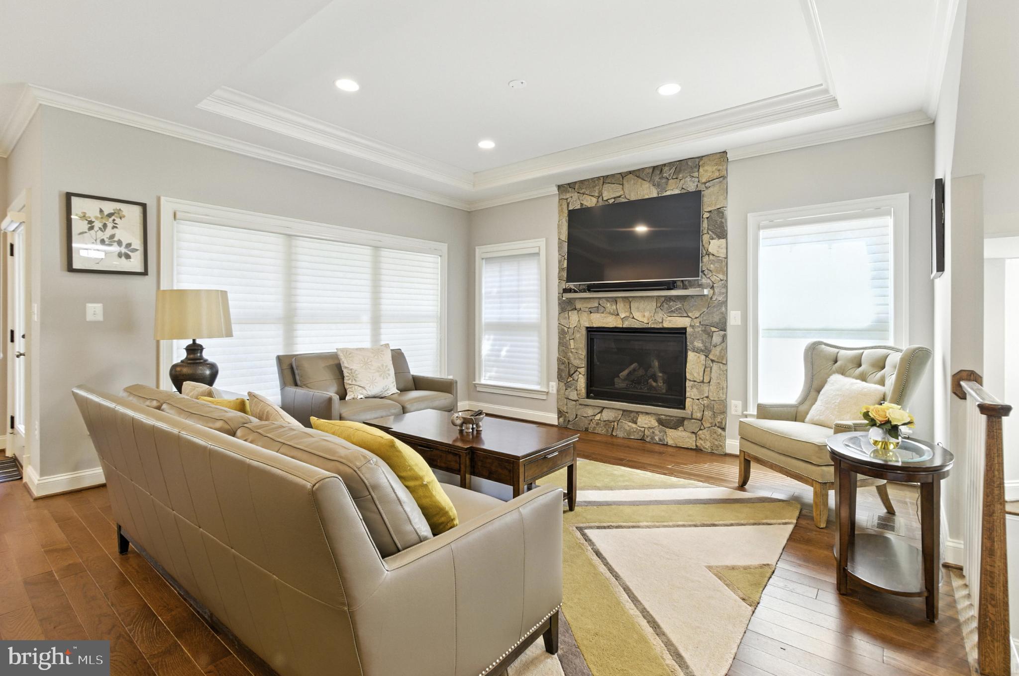 BEVERLY MANOR - Residential