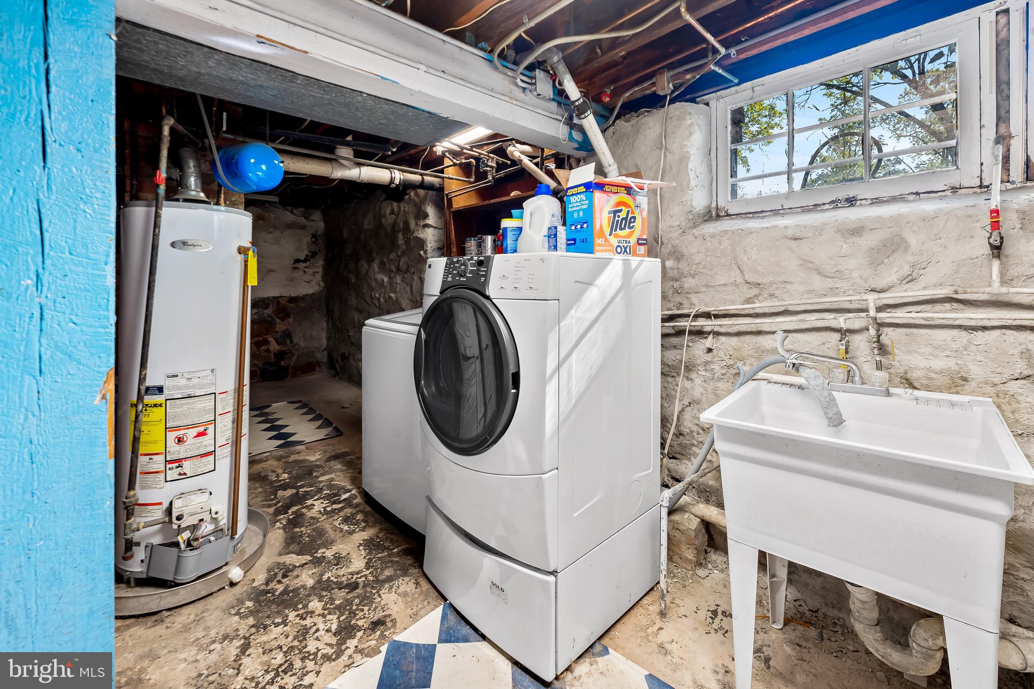 MOUNT WASHINGTON - Residential