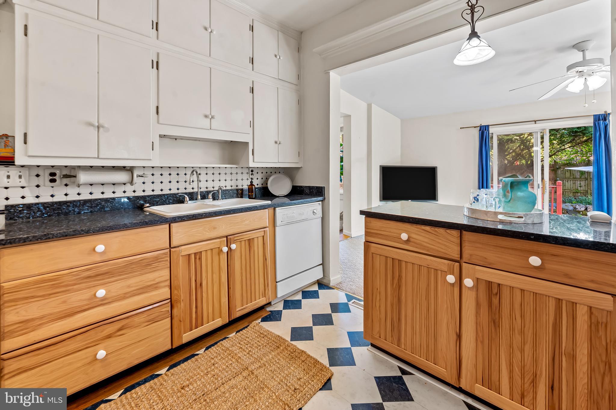 MOUNT WASHINGTON - Residential