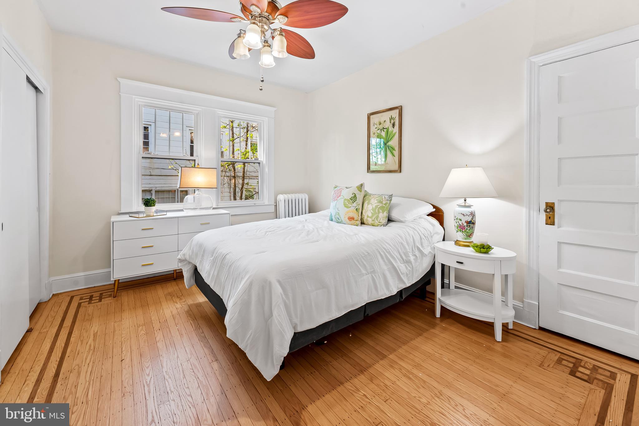 MOUNT WASHINGTON - Residential