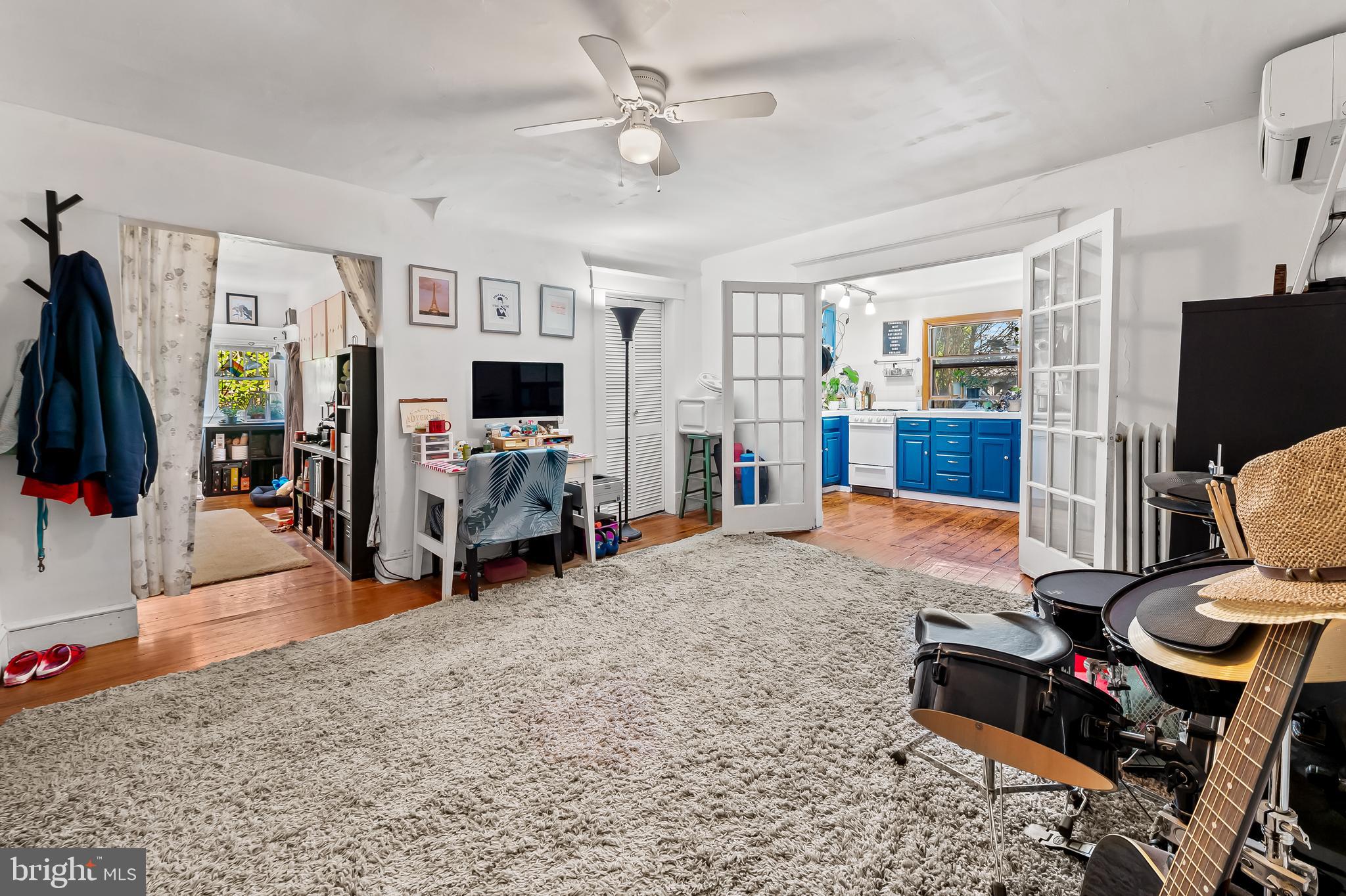 MOUNT WASHINGTON - Residential