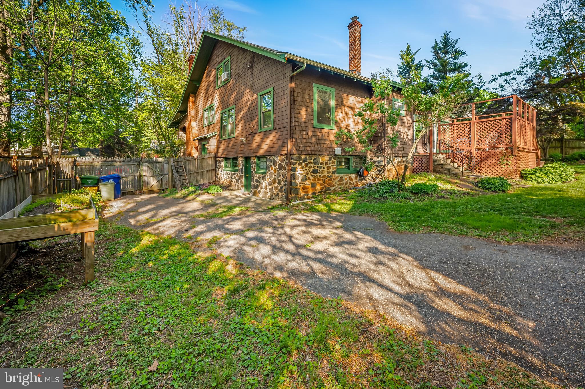 MOUNT WASHINGTON - Residential