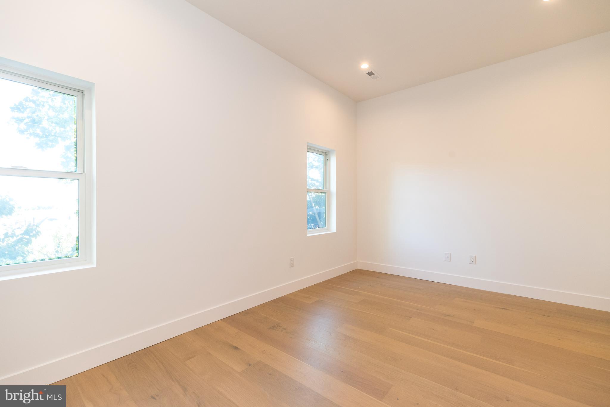 GERMANTOWN (EAST) - Residential Lease