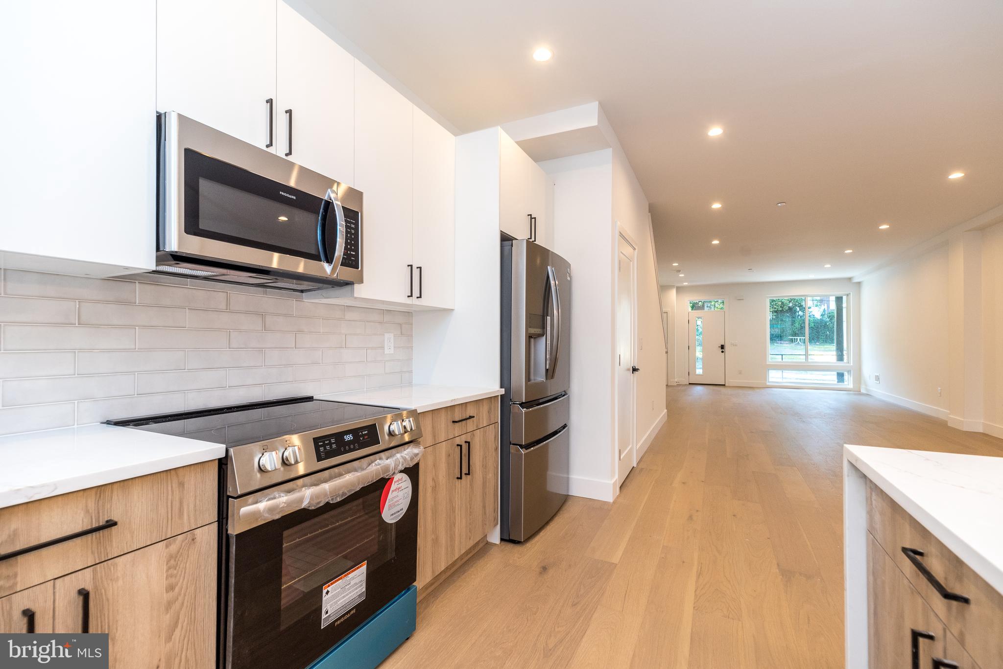 GERMANTOWN (EAST) - Residential Lease