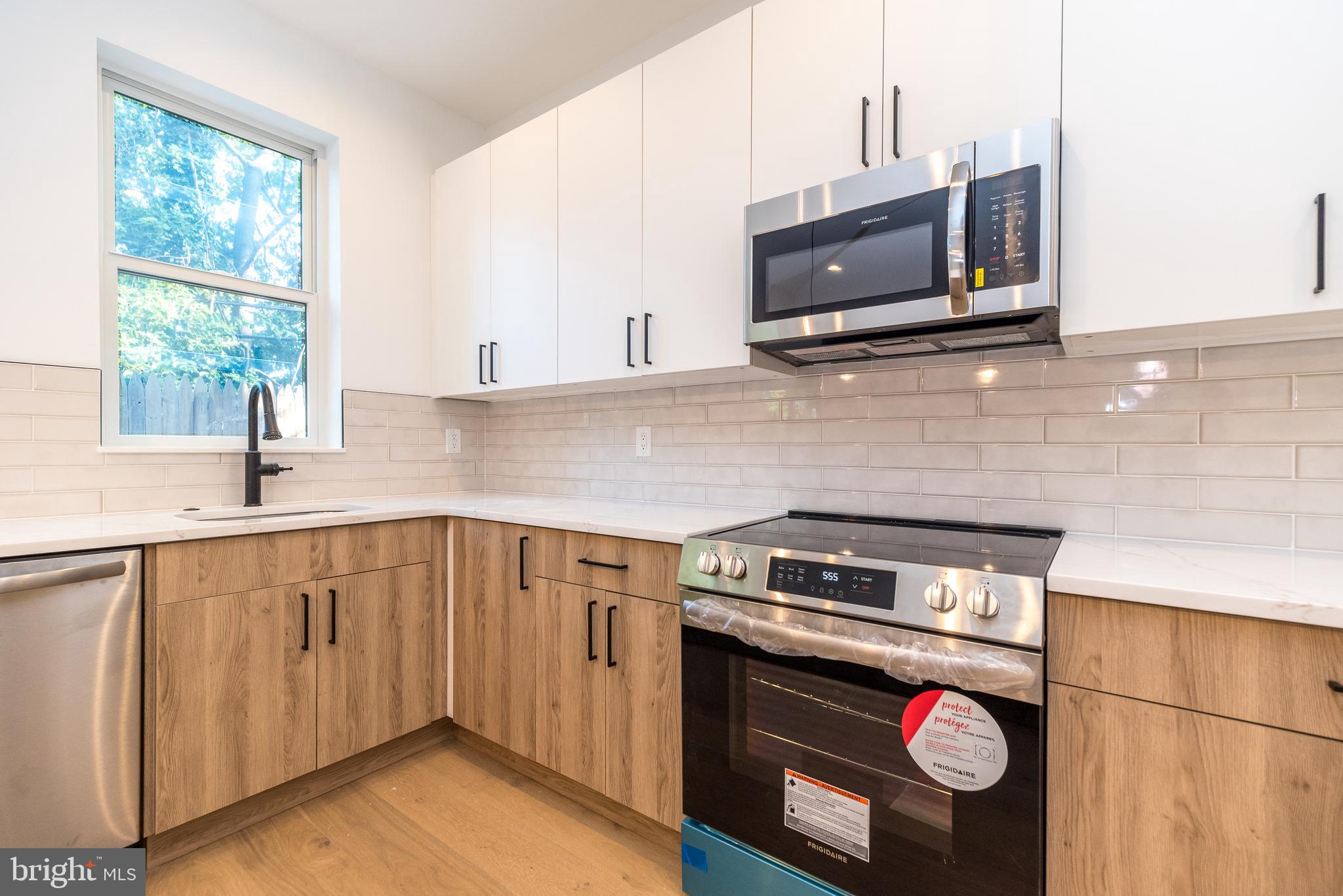 GERMANTOWN (EAST) - Residential Lease