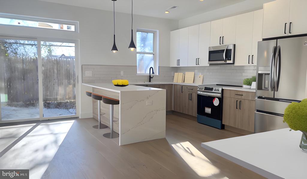 GERMANTOWN (EAST) - Residential Lease