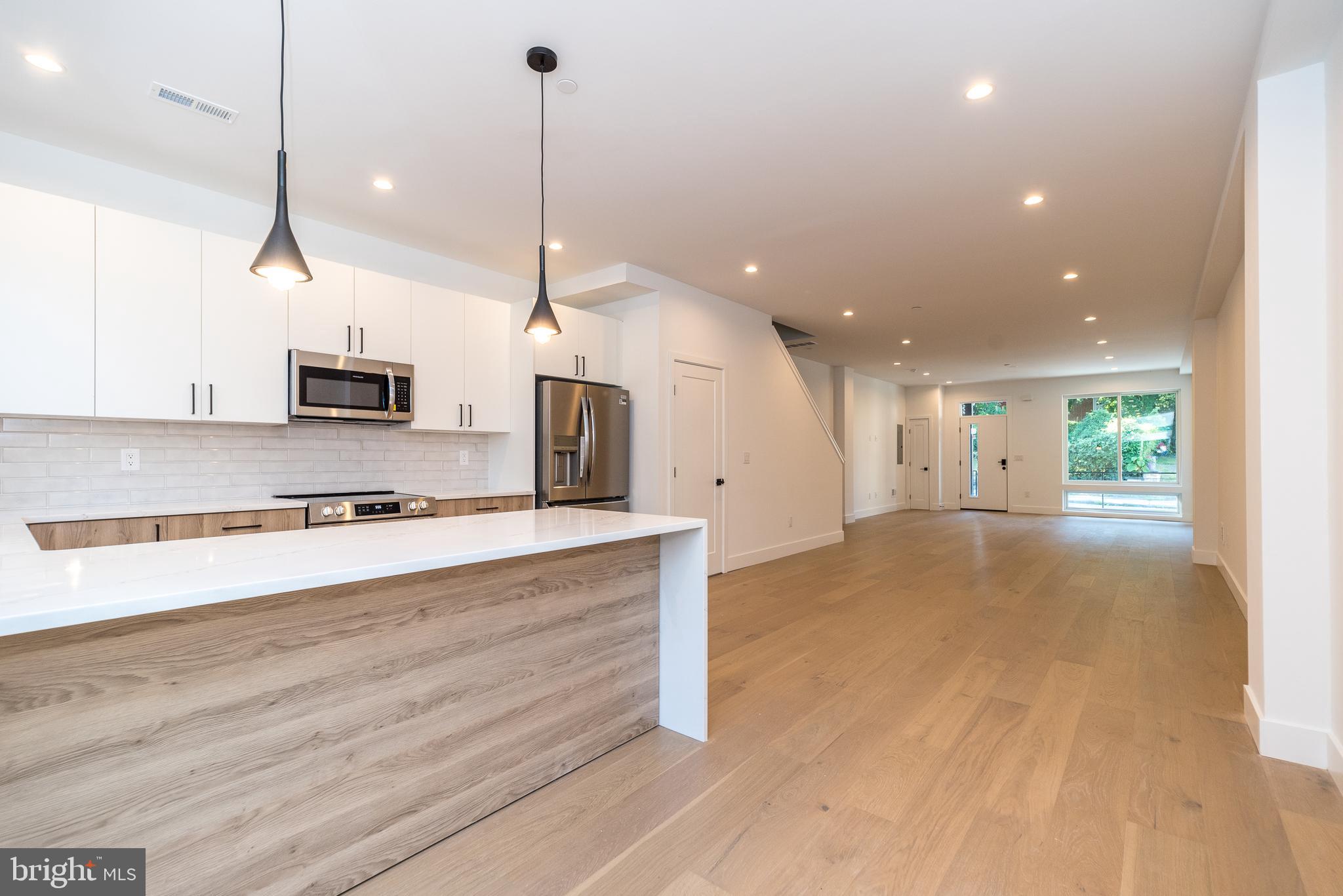 GERMANTOWN (EAST) - Residential Lease