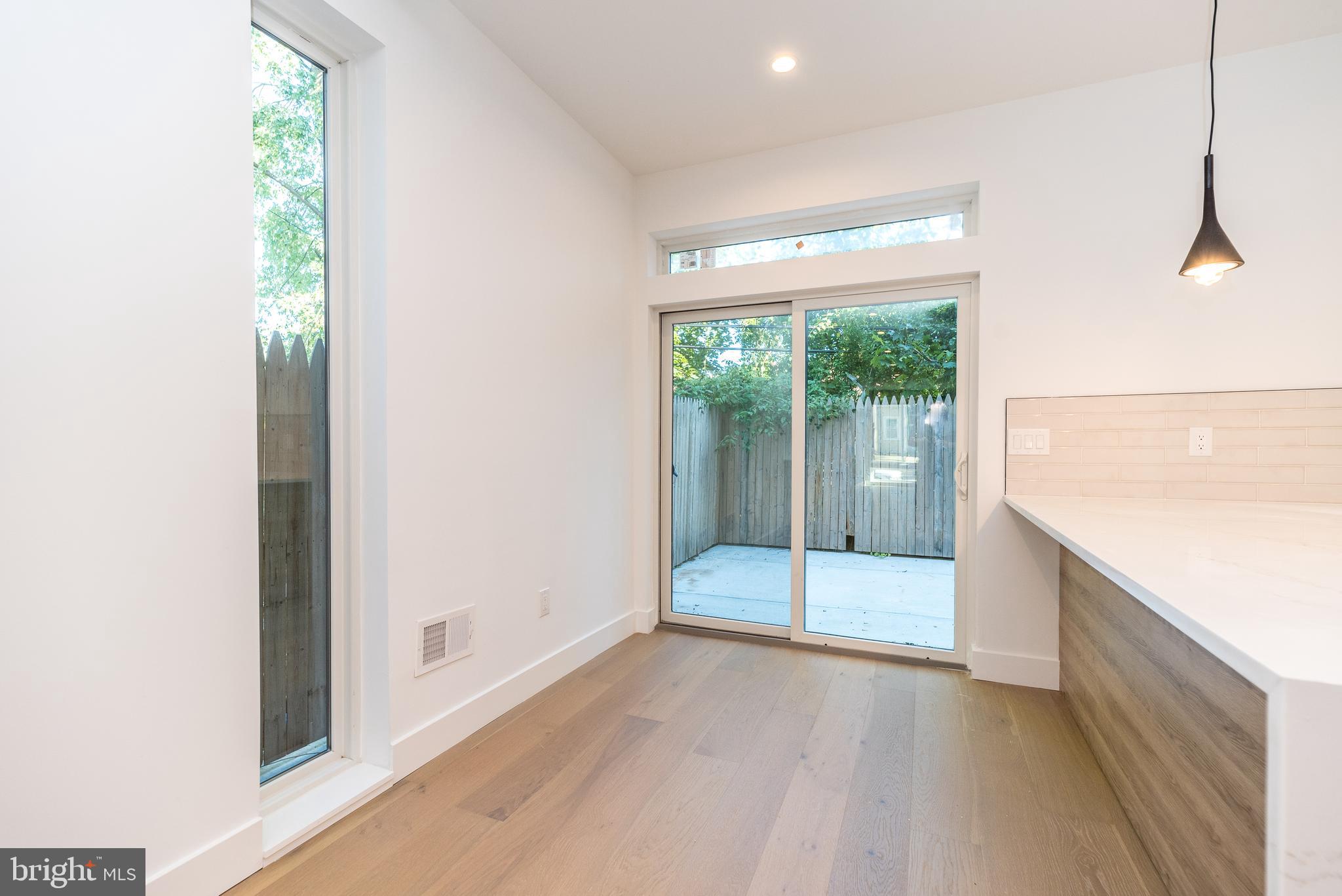 GERMANTOWN (EAST) - Residential Lease