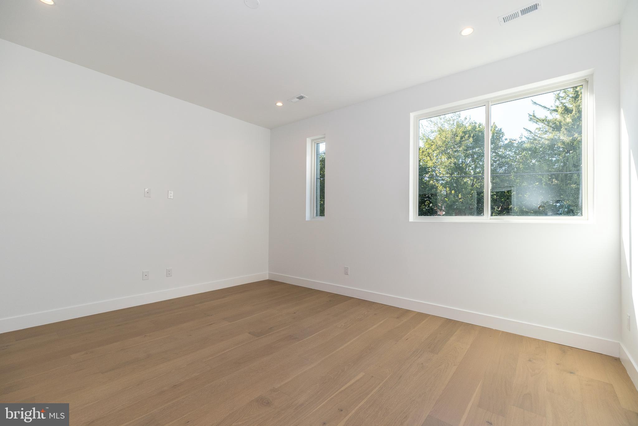 GERMANTOWN (EAST) - Residential Lease