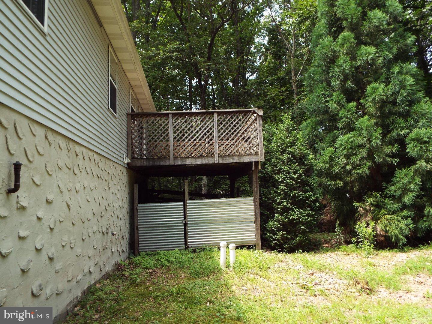 LAKE WYNONAH - Residential